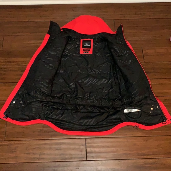 Volcom Snowboard Jacket - Picture 4 of 4